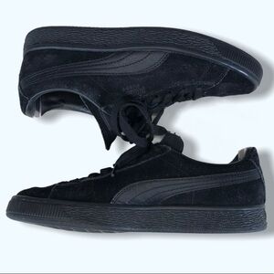 Puma Solid Black Lace-Up Sneakers Sz 5